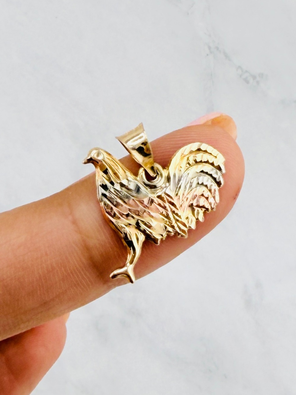 14K Gold Rooster Pendant small – Tri-Color Gold (3 Tone) - colgante en oro gallo